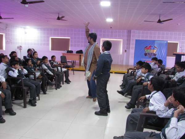 Renowned Story Teller 11