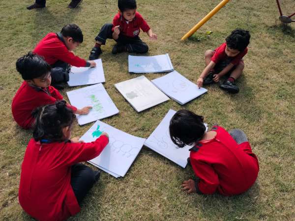 Outdoor Classroom Week for Classes PG - KG