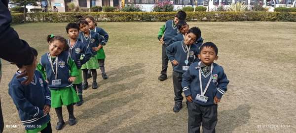 Outdoor Classroom Week for Classes PG - KG