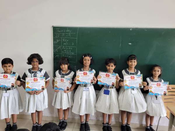 Certificate award ceremony for The SIP Arithmetic Genius All India School Contest, Season 9