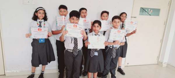 Certificate award ceremony for The SIP Arithmetic Genius All India School Contest, Season 9