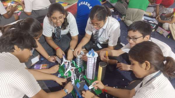 Tinkering Activity conducted at STEM World School (2025)