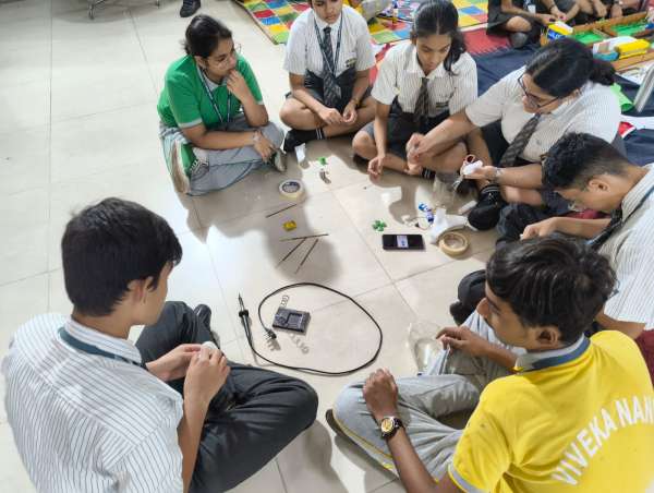 Tinkering Activity conducted at STEM World School (2025)
