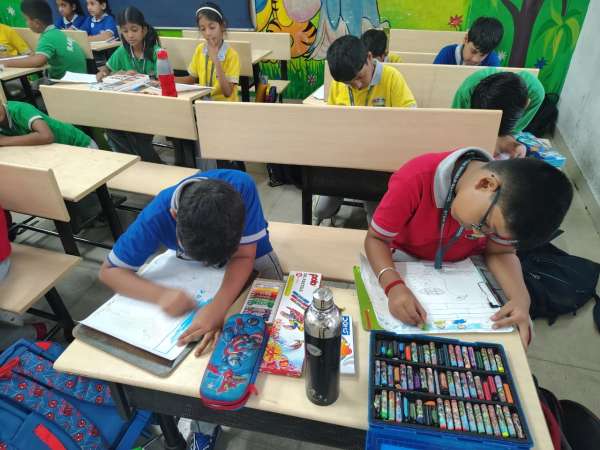 Interhouse Art Competition Classes 3 – 5 (2025)