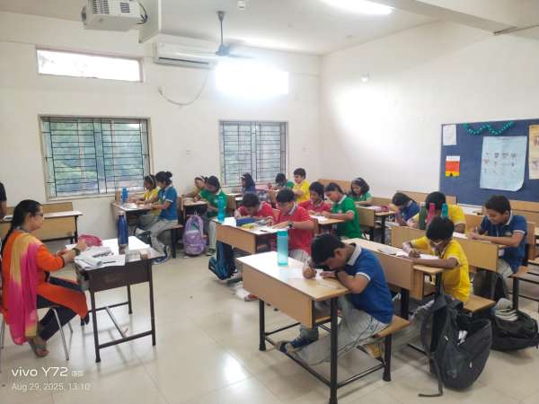 Interhouse Art Competition Classes 6 – 8 (2025)