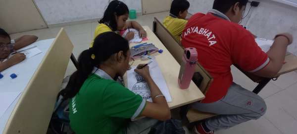 Interhouse Art Competition Classes 6 – 8 (2025)