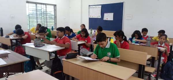 Interhouse Art Competition Classes 6 – 8 (2025)