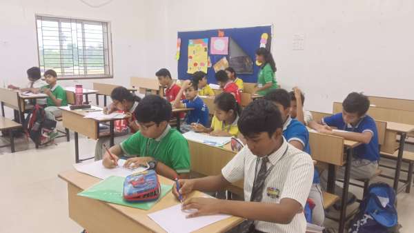 Interhouse Art Competition Classes 6 – 8 (2025)