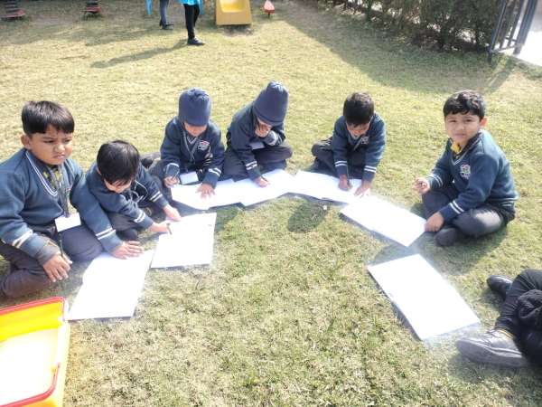 Outdoor Classroom Week Classes PG – KG (2026)