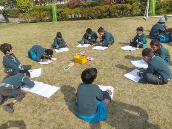 Outdoor Classroom Week Classes PG – KG (2026)