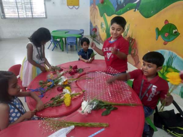 Bouquet Making Activity (2026)