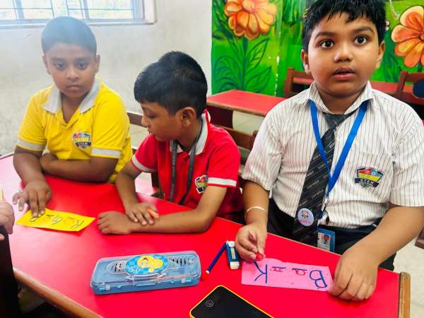 Word Game for classes 1 - 2 (2026)