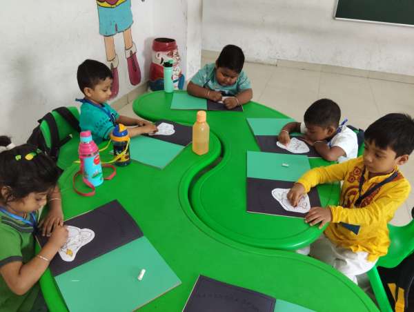 Rabindra Jayanti Celebration Classes PG – KG (2026)