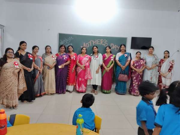 Mother’s Day Celebration Classes PG – KG (2026)