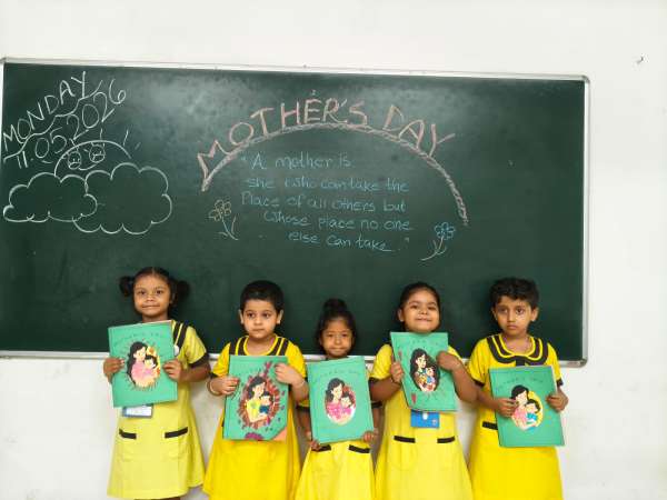 Mother’s Day Celebration Classes PG – KG (2026)