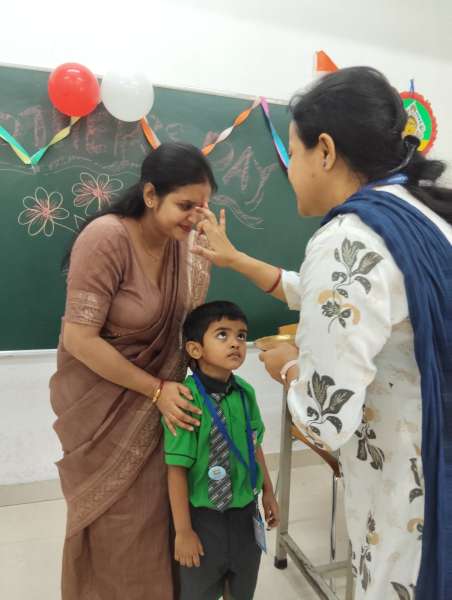 Mother’s Day Celebration Classes PG – KG (2026)