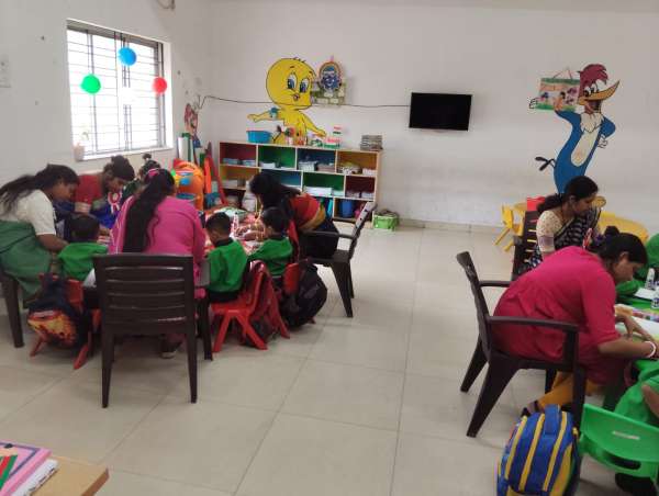 Mother’s Day Celebration Classes PG – KG (2026)