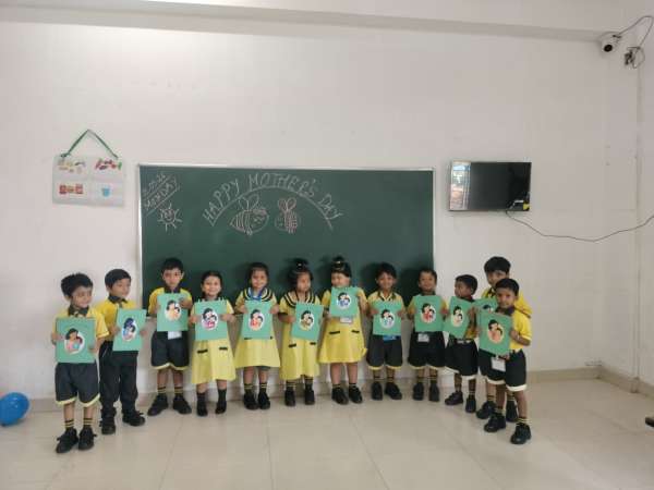 Mother’s Day Celebration Classes PG – KG (2026)